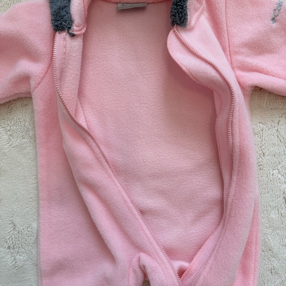 Columbia Baby Pink One Piece Fleece Bunting Suit with Bear Ears - Picture 3 of 9